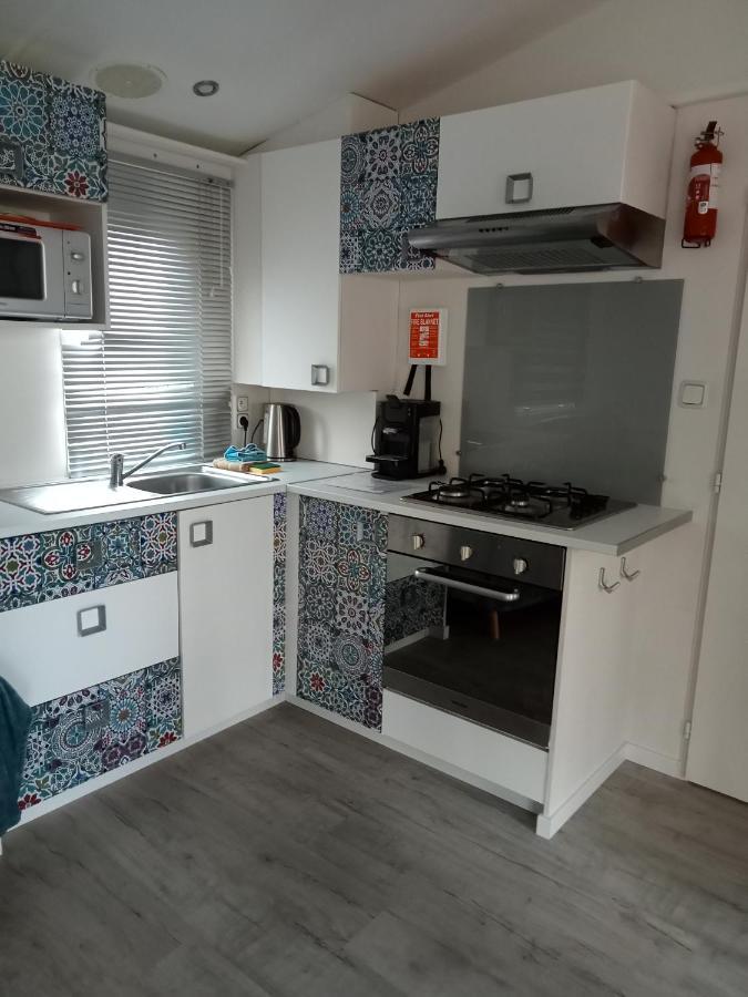 Mobile Home Service Hotelier Fréjus Buitenkant foto